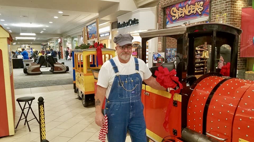 Now Hiring Train Conductors