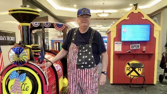 All Smiles Aboard at Ohio Valley Mall